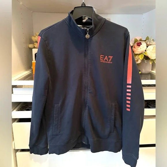 Emporio Armani Men’s Navy Zip Up sweater - Picture 1 of 8